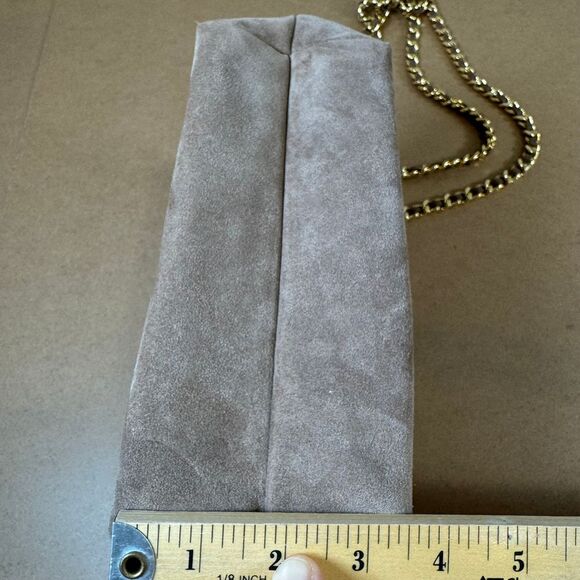 Taupe Suede Shoulder Bag with‎ Gold Chain Strap Classic Purse - Picture 7 of 10